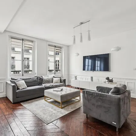 Bnbnova - 3br - Champs Elysees Apartament Paryż