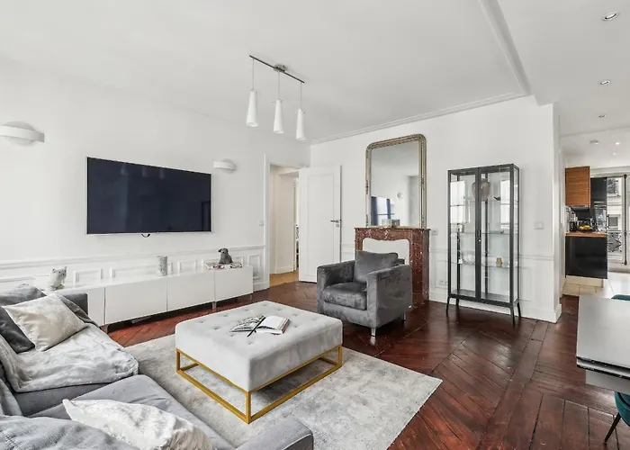 Apartment Bnbnova - 3br - Champs Elysees Paris