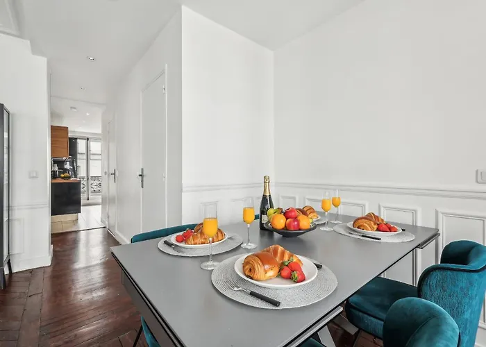 Bnbnova - 3br - Champs Elysees Parijs