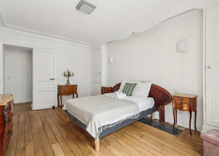 Bnbnova - 3br - Champs Elysees Parijs